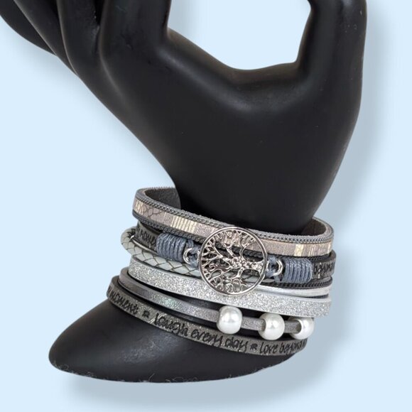 (2/$20) Metallic Black Multistrand Magnetic Bracelet - Picture 1 of 7